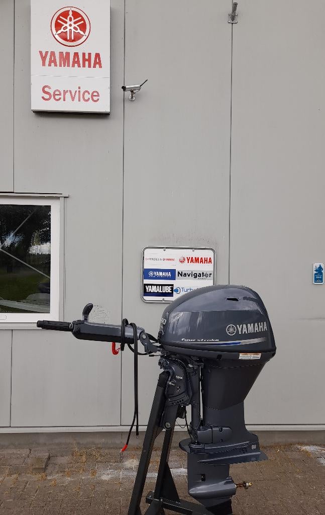 yamaha power deal een nieuwe 40  pk voor maar, Watersport en Boten, Buiten- en Binnenboordmotoren, Nieuw, Benzine, Buitenboordmotor