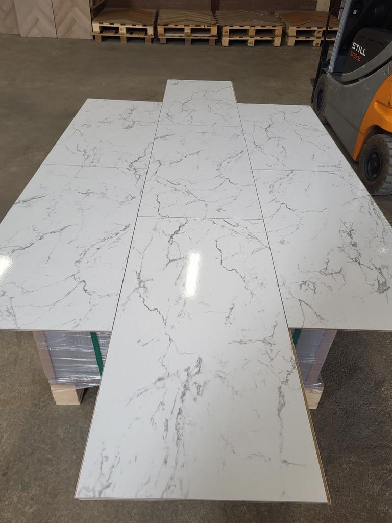 Laminaat 100 m² Tegellaminaat NIEUW   | Slechts €10 p/m², Kunststof, 50 tot 150 cm, Nieuw, Ophalen of Verzenden