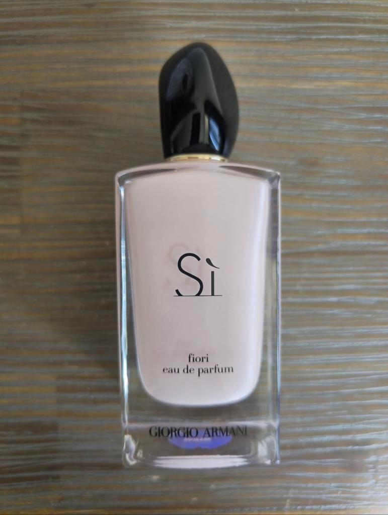 Giorgio Armani Si Fiori. Zeldzaam., Ophalen of Verzenden, Nieuw