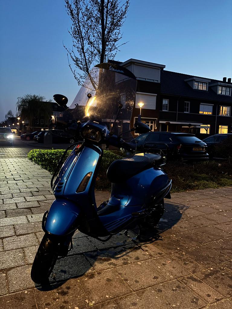 Vespa sprint, Ophalen, Gebruikt, Benzine, Vespa