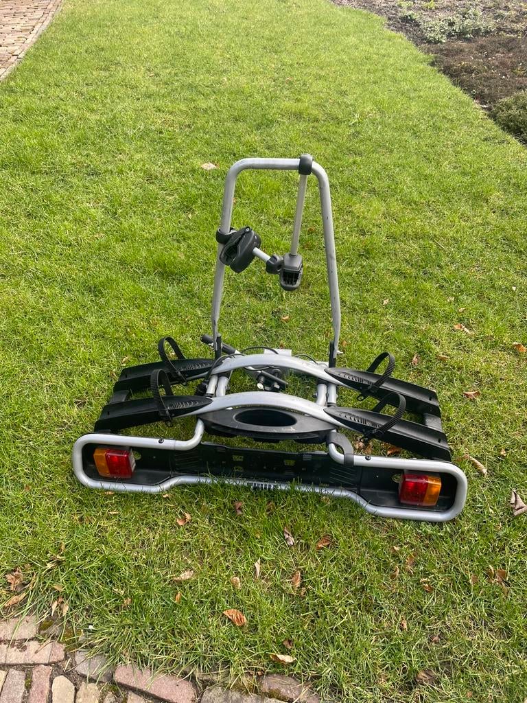 Thule euroway kantelbare fietsendrager voor 2 fietsen, Auto diversen, Ophalen, Zo goed als nieuw, Trekhaakdrager