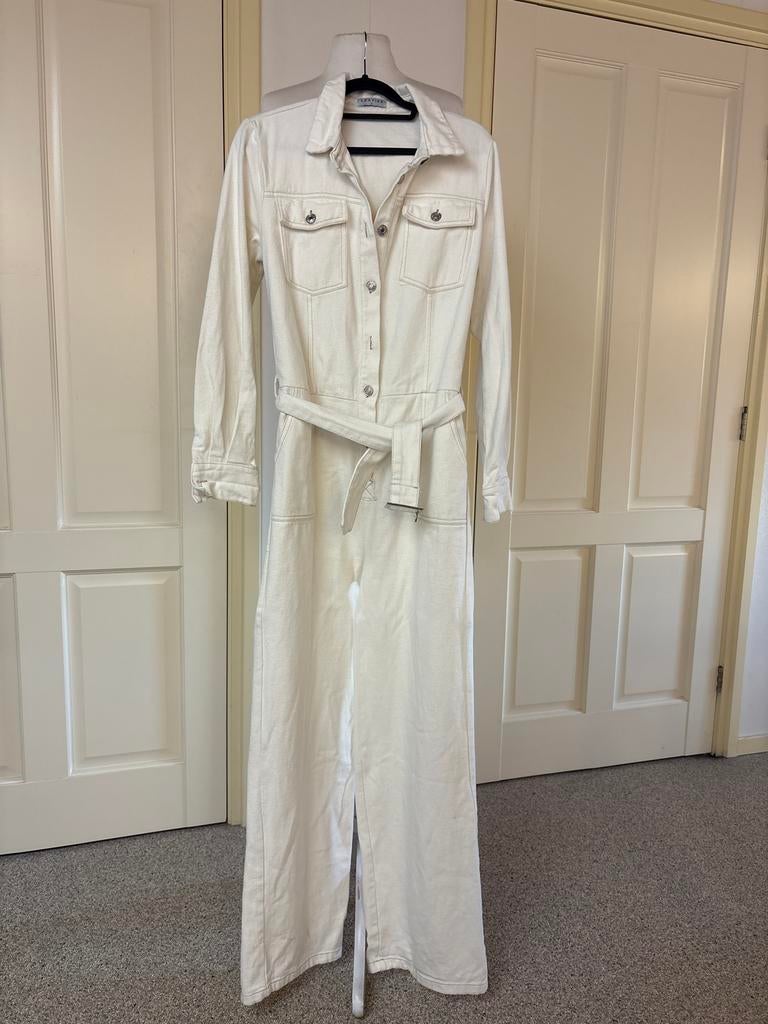 Loavies Witte Denim Jumpsuit Maat S, Kleding | Dames, Jumpsuits, Ophalen of Verzenden, Zo goed als nieuw, Maat 36 (S), Wit
