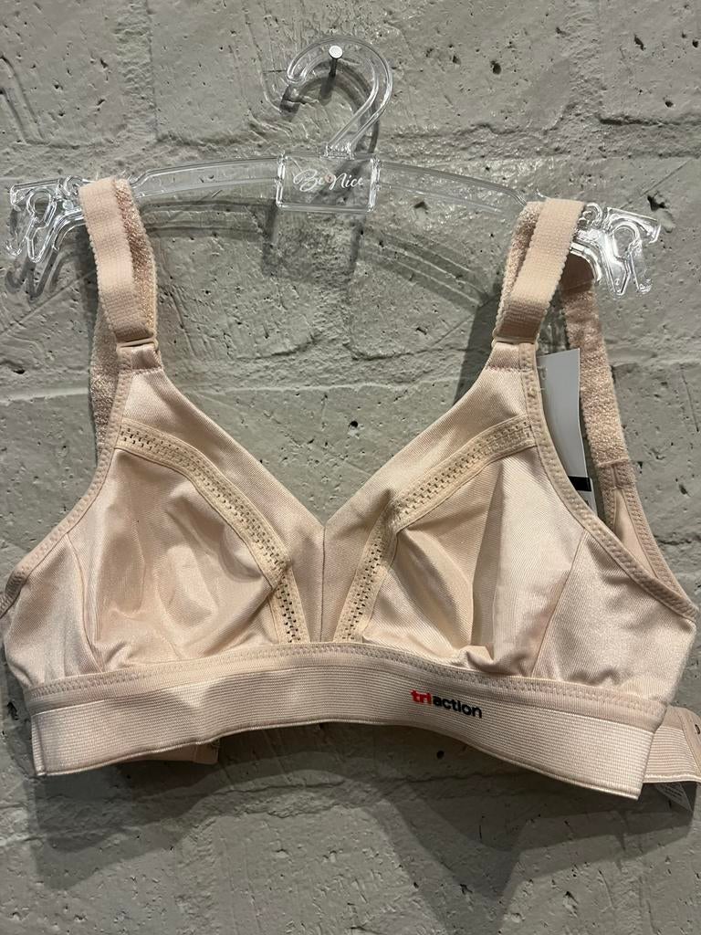 Triumph sport bh maat 70B  NIEUW!! Nu €20,-, Ophalen of Verzenden, BH