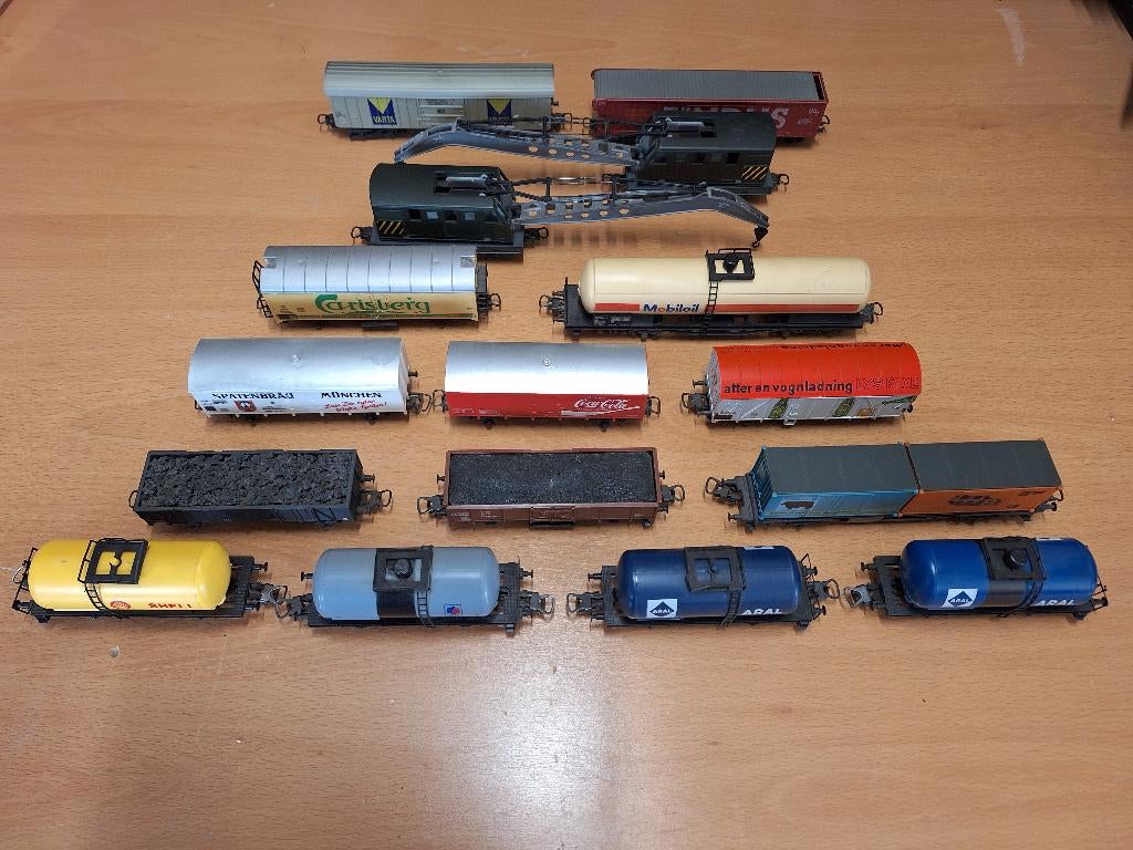 15 stuks wagons Lima en andere merken, Overige merken, Gebruikt, Gelijkstroom, Wagon