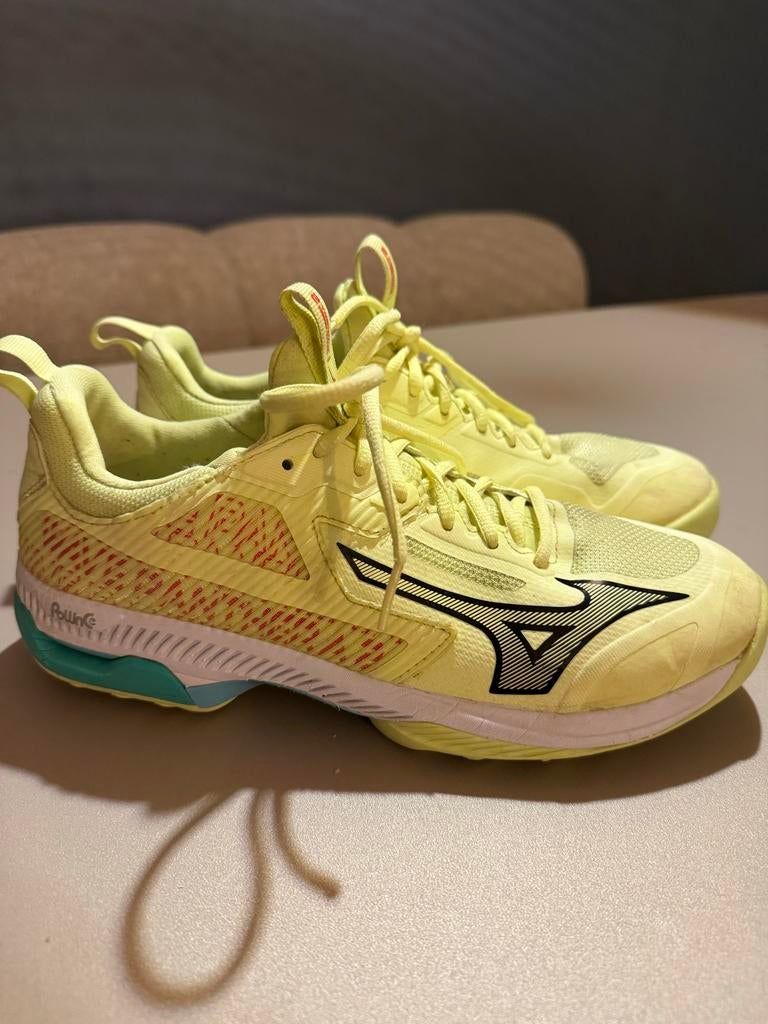 Mizuno Wave Panthera 2 - Maat 40, Ophalen of Verzenden, Gedragen, Geel, Sportschoenen