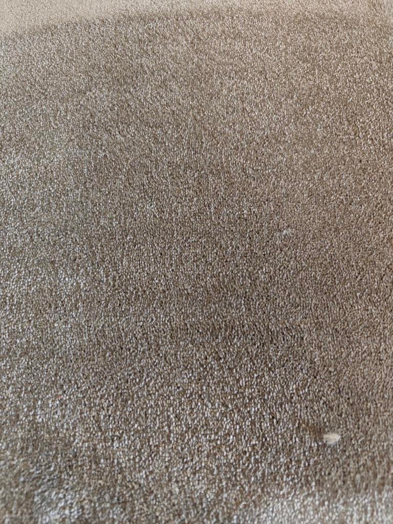 Coupon tapijt zandkleurig maat 400x400, Ophalen, Beige, Nieuw, Minder dan 10 m²