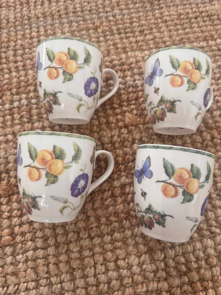 4 mokken Janneke Brinkman, Gebruikt, Ophalen of Verzenden, Overige stijlen, Kop(pen) en/of Schotel(s)