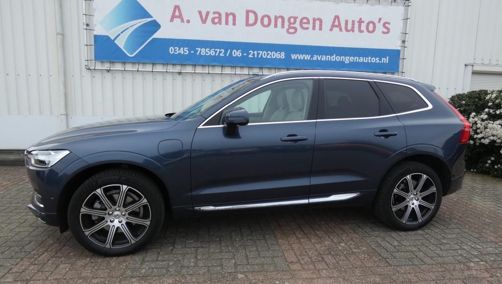 Volvo XC60 T8 AWD INSCRIPTION,B&W,360,Massage,Pano,Luchtv,Tr, Automaat, Gebruikt, 1969 cc, 320 pk