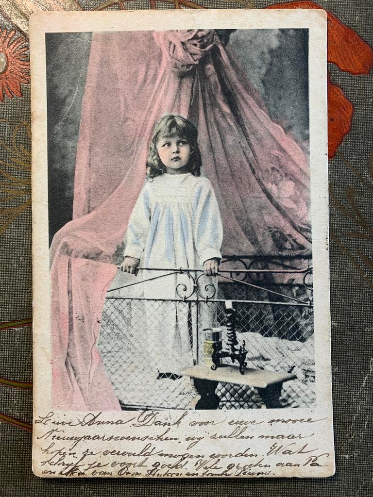 1904 Meisje in ledikant (GG), Ophalen of Verzenden, Voor 1920, Gelopen, Kinderen