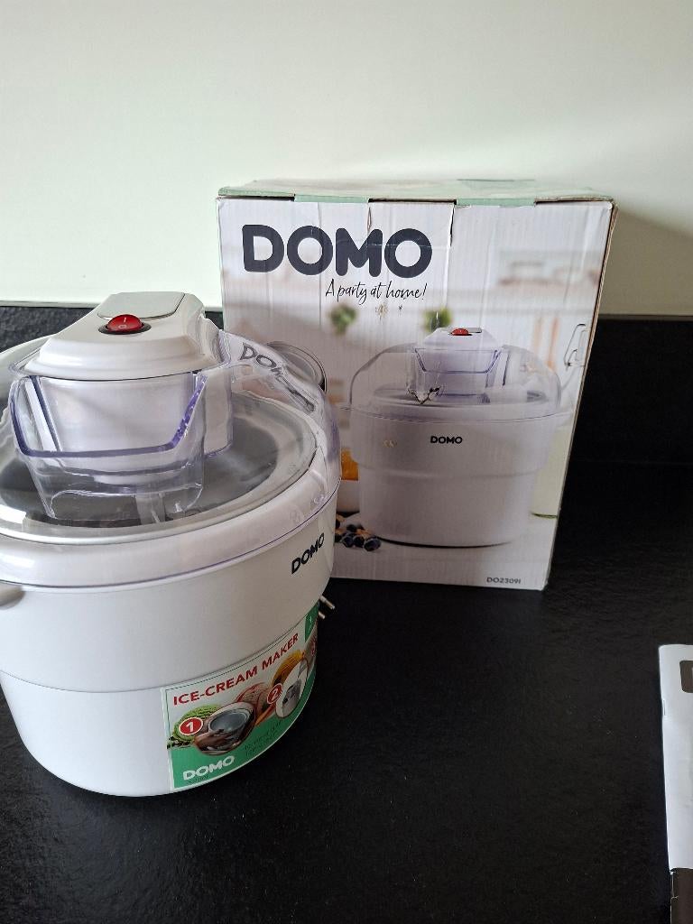Domo ijsmachine z.g.a.n, Ophalen of Verzenden, Zo goed als nieuw, Koelelement