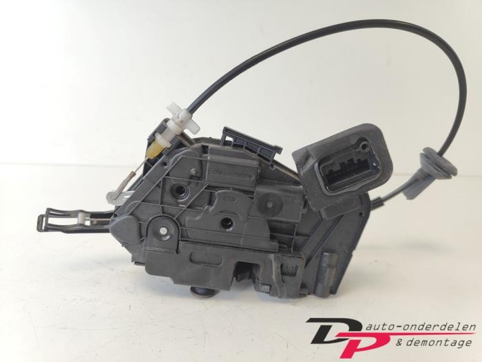 Deurslot Mechaniek 2Deurs rechts van een Volkswagen Golf, Gebruikt, -, Volkswagen, -