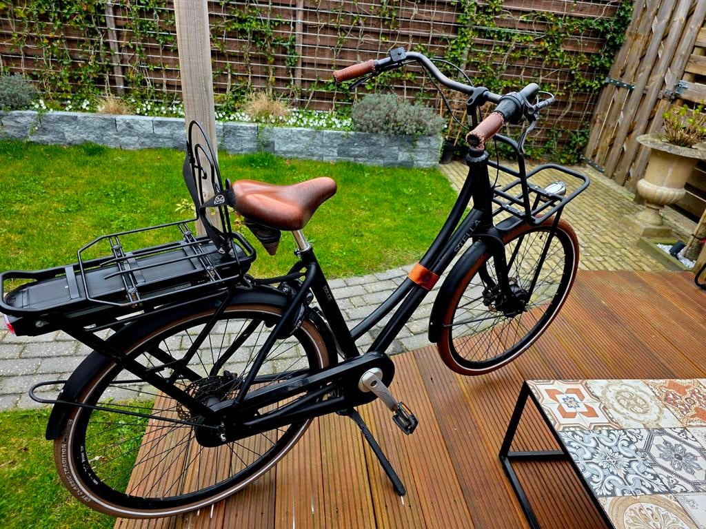 Fijn rijdende Stella Dolce met goede grote accụ 2 te koop, Zo goed als nieuw, 51 tot 55 cm, 50 km per accu of meer, Ophalen