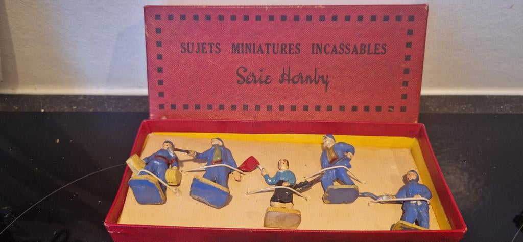 Hornby meccano Dinky toys  poppetjes, Gebruikt, Gelijkstroom, Wagon, Ophalen of Verzenden