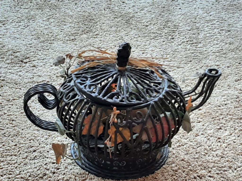 Mooie decoratie metalen bruine  theepot met droogbloemen, Huis en Inrichting, Woonaccessoires | Overige, Ophalen of Verzenden