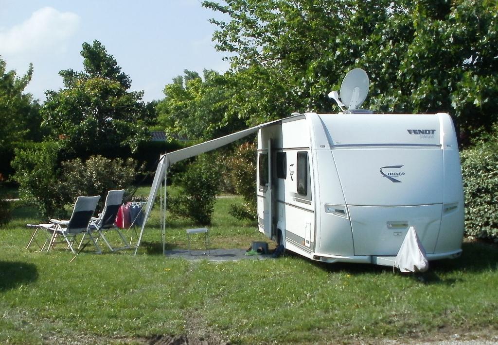 Reisluifel, Caravans en Kamperen, Caravan accessoires, Ophalen, Gebruikt