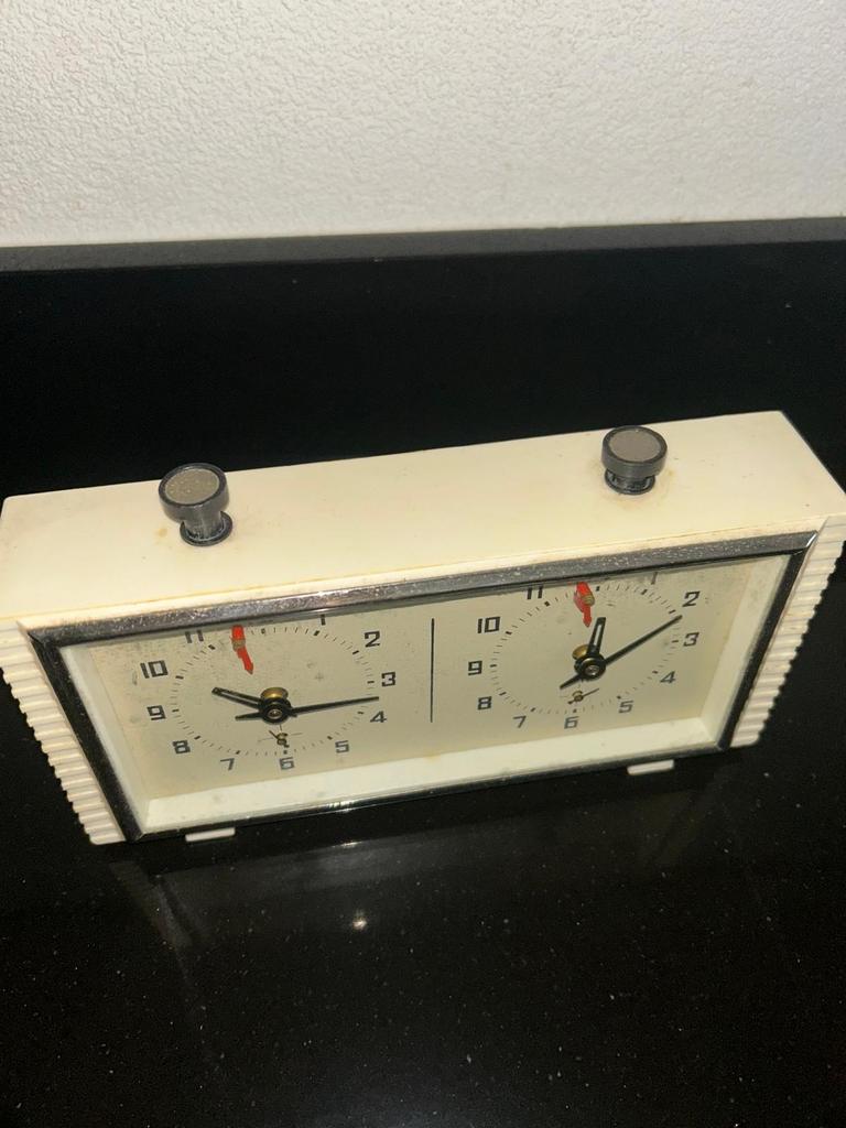 Vintage Schaakklok "Jantar" - Sovjet-Unie, Antiek en Kunst, Ophalen of Verzenden