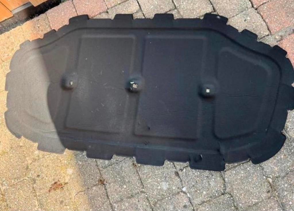 Golf 8 Motorkap Bekleding - Origineel VAG, Nette Staat, Auto-onderdelen, Ophalen of Verzenden, Gebruikt, Volkswagen