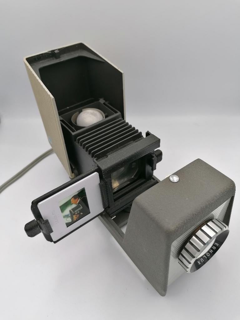 Mounted Slide Holder For Erno Cabin Mini Projector, Audio, Tv en Foto, Diaprojectors, Ophalen of Verzenden, Gebruikt