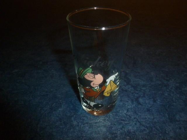 NIEUW 1 supermooi mickey mouse glas uit euro disney 13 cm, Verzamelen, Glas en Borrelglaasjes, Ophalen of Verzenden, Nieuw, Frisdrankglas