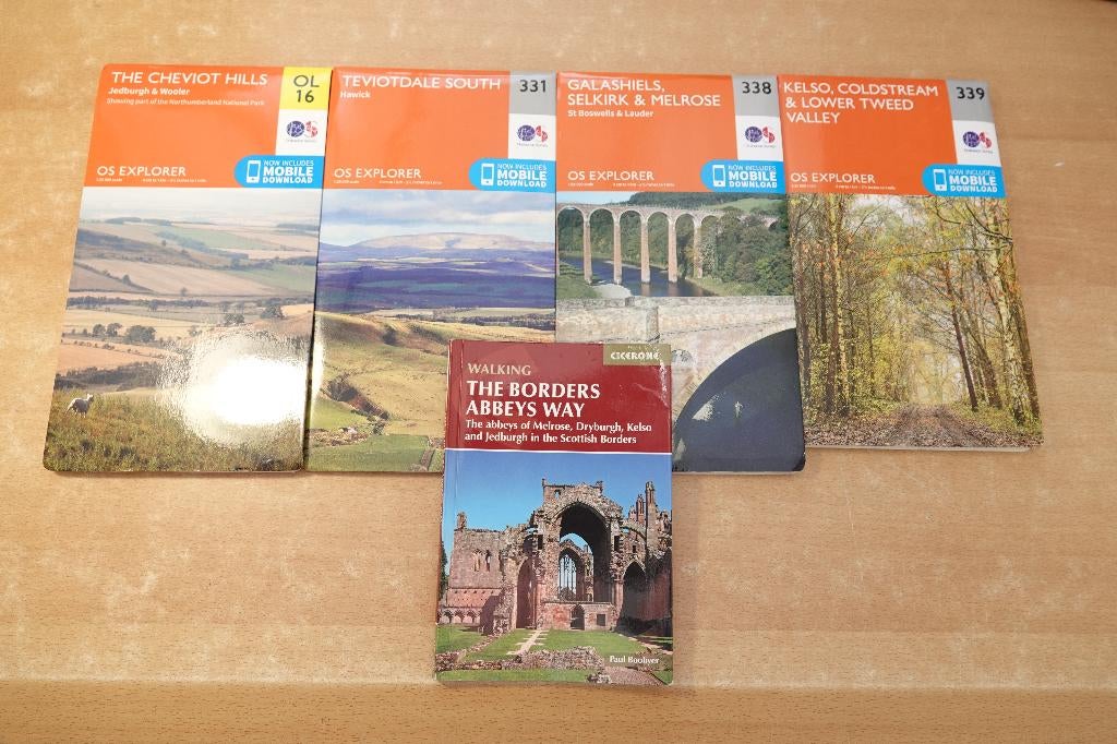 Borders Abbeys Way, boekje en OS topografische kaarten, Ophalen of Verzenden, Gebruikt, Navigatie of Gps