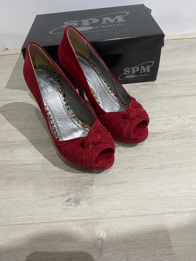 schoenen pump dames maat 37, Ophalen of Verzenden, Zo goed als nieuw, Zwart