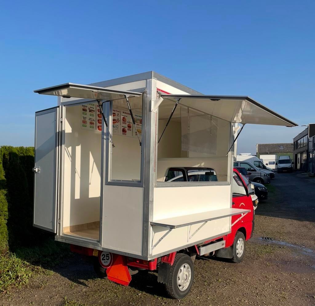 foodtruck te koop piagio porter, Ophalen