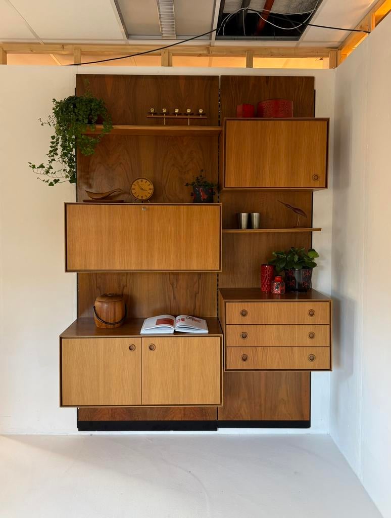 Vintage XL modulair notenhouten wandsysteem ‘80, Huis en Inrichting, Kasten | Wandmeubels, Overige houtsoorten, 200 cm of meer