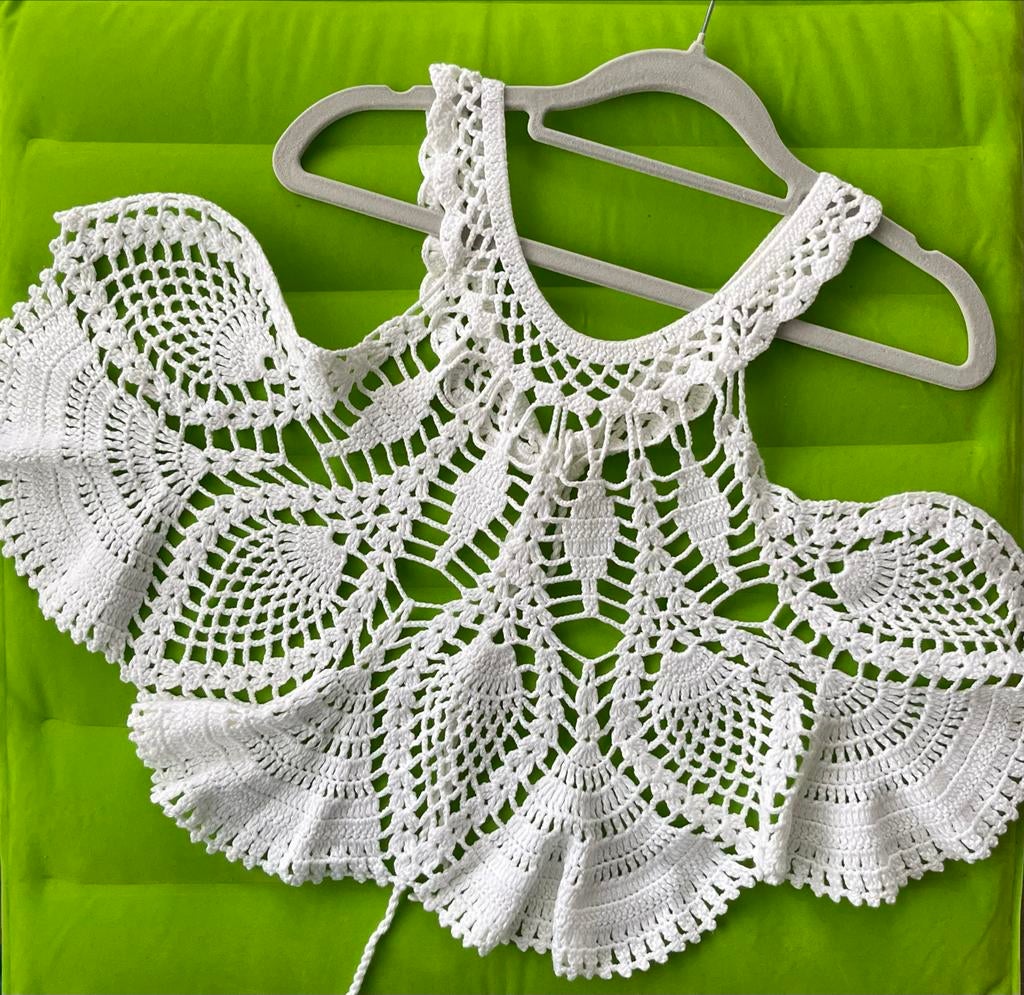 Handgebreide Crop Top met Strik, Wit, Nieuw, Ophalen of Verzenden, Maat 36 (S)