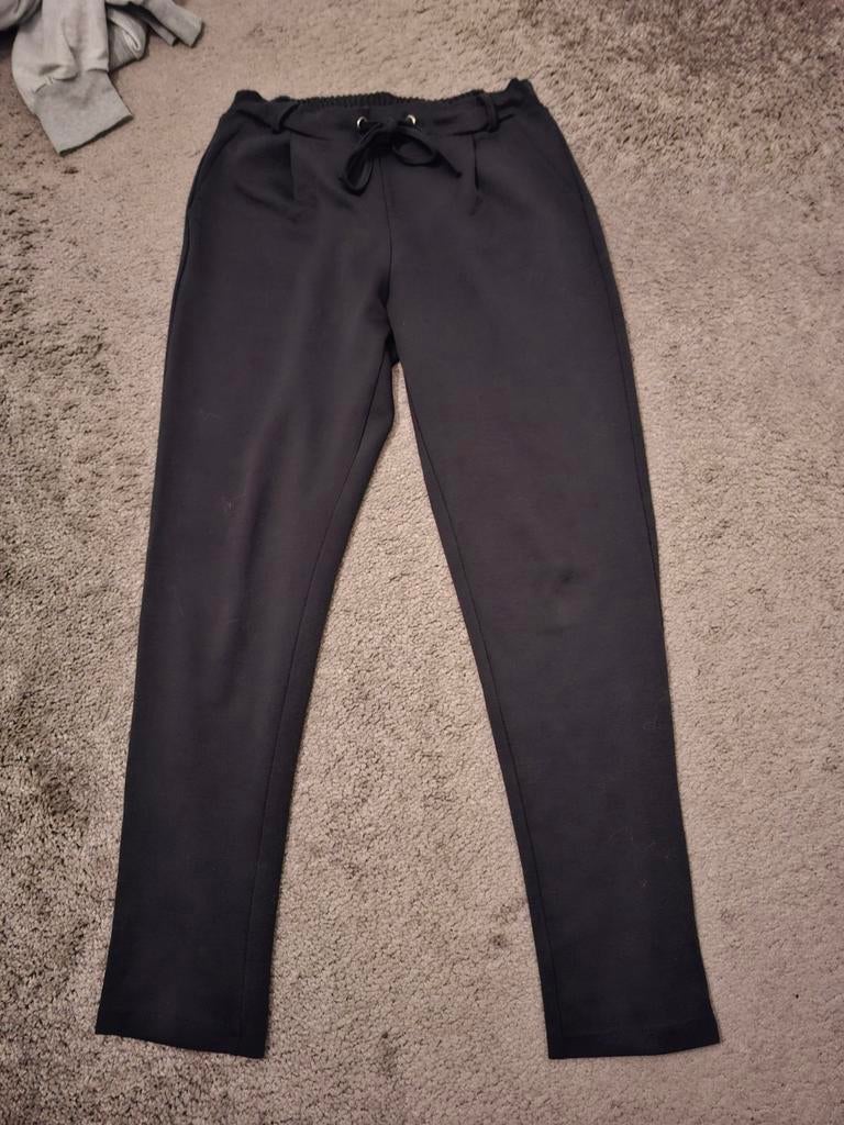 FAME Zwarte Poptrash Broek - Maat M, Maat 38/40 (M), Zwart, Ophalen of Verzenden, Zo goed als nieuw