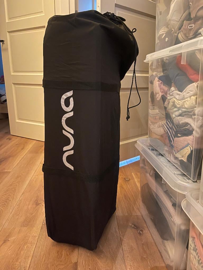 Nuna Sena Campingbed (Nieuw!), Kinderen en Baby's, Babywiegjes en Ledikanten, Ophalen, Nieuw, Reisbedje