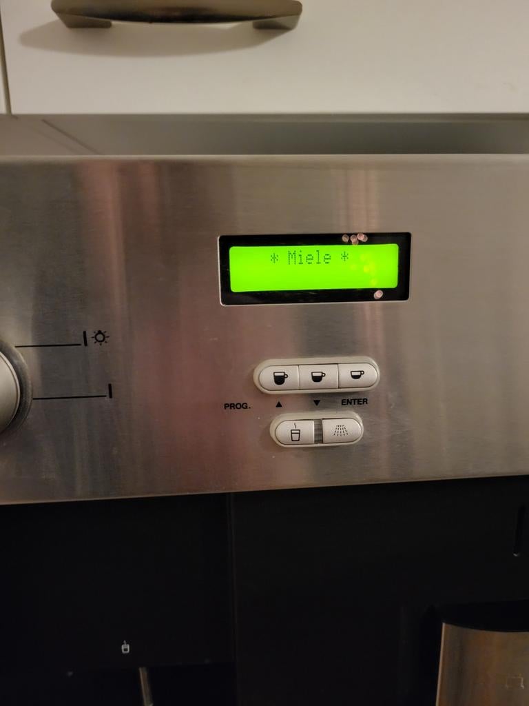 Miele Koffiemachine - Perfecte Koffie!, Gebruikt, Koffiemachine, 2 tot 4 kopjes, Afneembaar waterreservoir