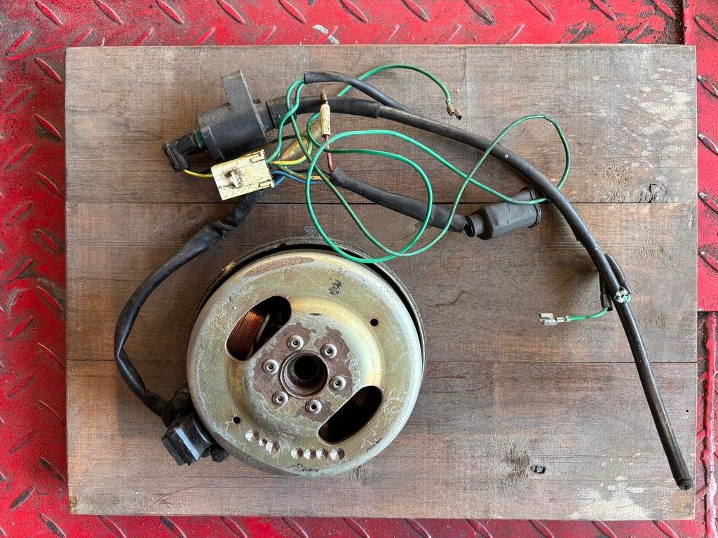 Peugeot 103 GL10 GT10 ontsteking, Ophalen of Verzenden, Gebruikt, Blok, Overige merken