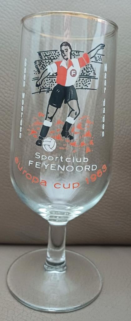 Mooi (bier)glas Feyenoord Europacup 1963, Ophalen of Verzenden, Zo goed als nieuw, Feyenoord, Overige typen