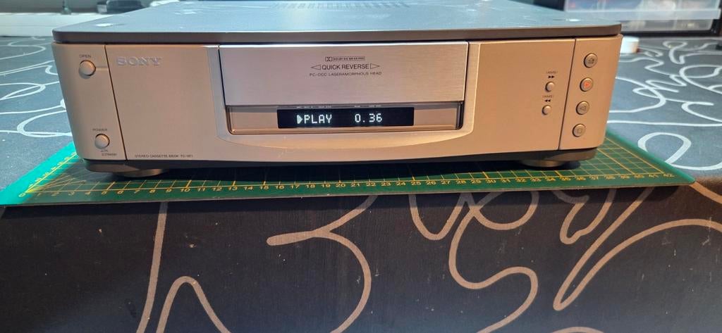 Super aparte Sony TC-VF1 Quick reverse cassette deck, Audio, Tv en Foto, Cassettedecks, Ophalen of Verzenden, Sony