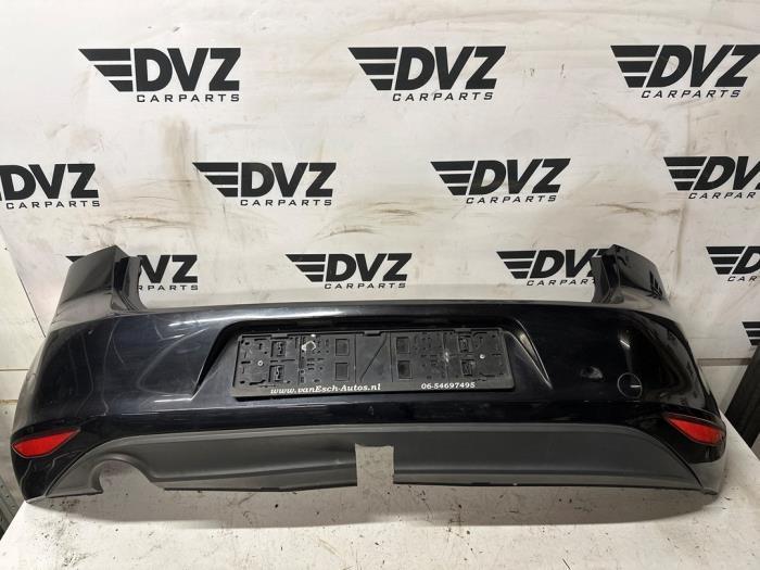 Achterbumper van een Volkswagen Golf (LC9X), Gebruikt, -, Volkswagen, -