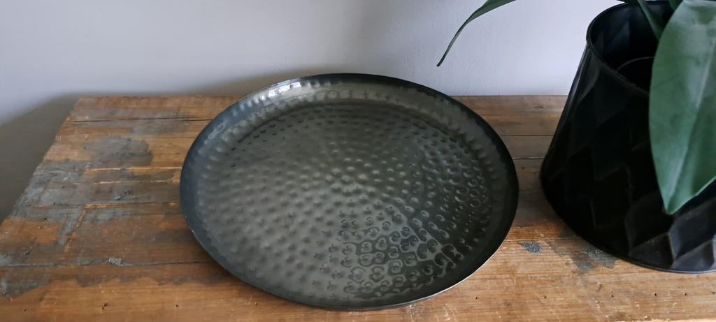 Dienblad gehamerd, Ophalen of Verzenden, Zo goed als nieuw, Rond, Metaal