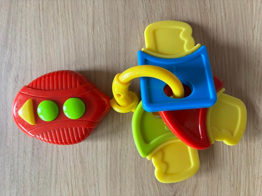 sleutelhanger / rammelaar met 3 sleutels / met muziek, Ophalen of Verzenden, Zo goed als nieuw, Overige typen