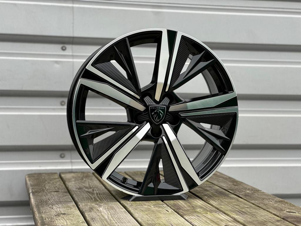 18 inch PEUGEOT RS Look Nightedition Sportvelgen, 18 inch, 2525LV, Velg(en), Nieuw