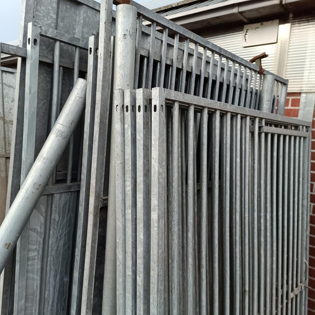 4 stuks 1,22m deurpanelen kennelpanelen hondenkennel, Ophalen, Hondenkennel, 110 cm of meer, 100 cm of meer