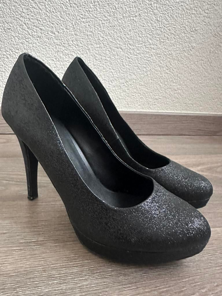 Elegante zwarte glitter pumps - maat 39, Ophalen of Verzenden, Gedragen, Zwart, Pumps