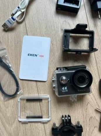 Eken H9R 4K Action Cam + Complete Accessoireset, Ophalen, Zo goed als nieuw, Overige merken