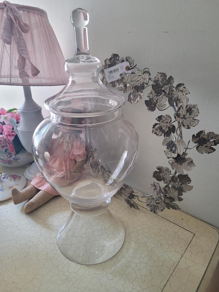 Vintage glazen eierbokaal, Ophalen