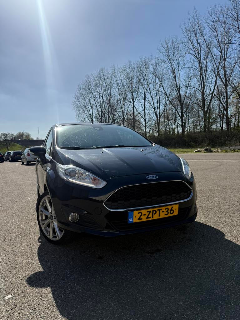 Ford Fiësta 1.0 92KW/125PK 5D 2015 Zwart ST LINE, Auto's, Ford, Particulier, Fiësta, Benzine, A, Hatchback, Handgeschakeld, Origineel Nederlands