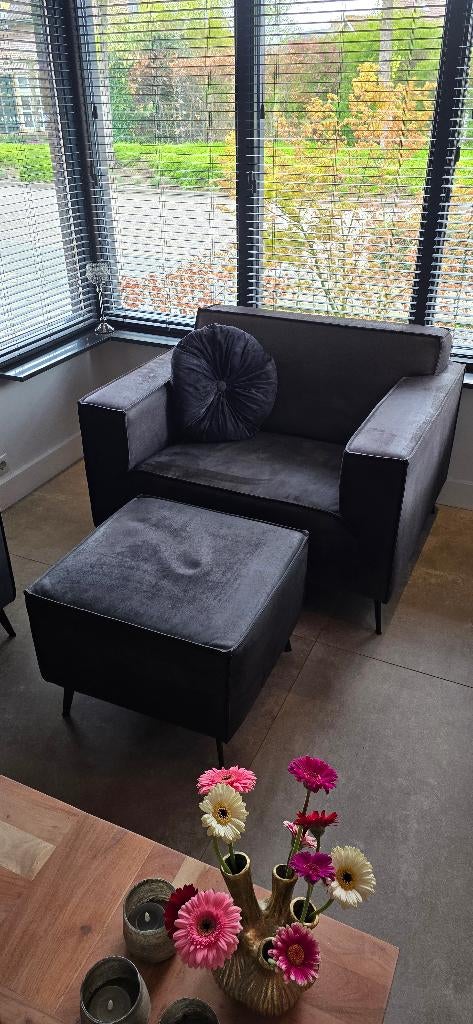 Love seat met poef zwart, Ophalen, Gebruikt, 75 tot 100 cm, 100 tot 125 cm