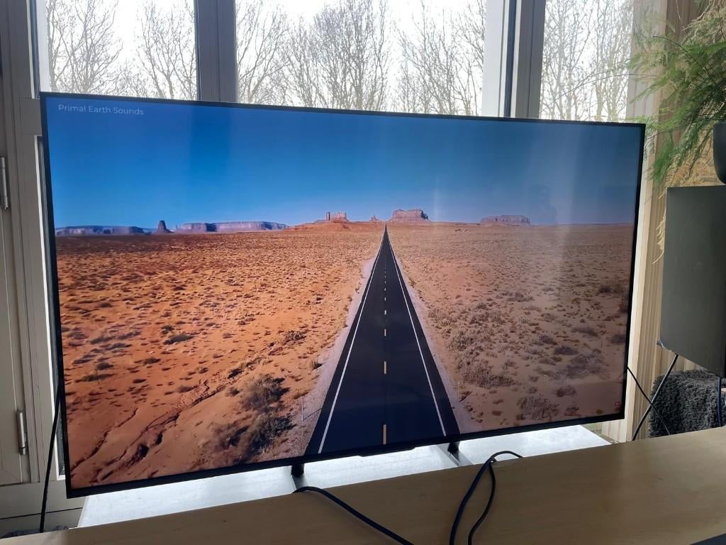 Hisense 55U72Q (2025) - 55inch - 144Hz - Incl. Garantie, LED, 120 Hz, Zo goed als nieuw, 100 cm of meer