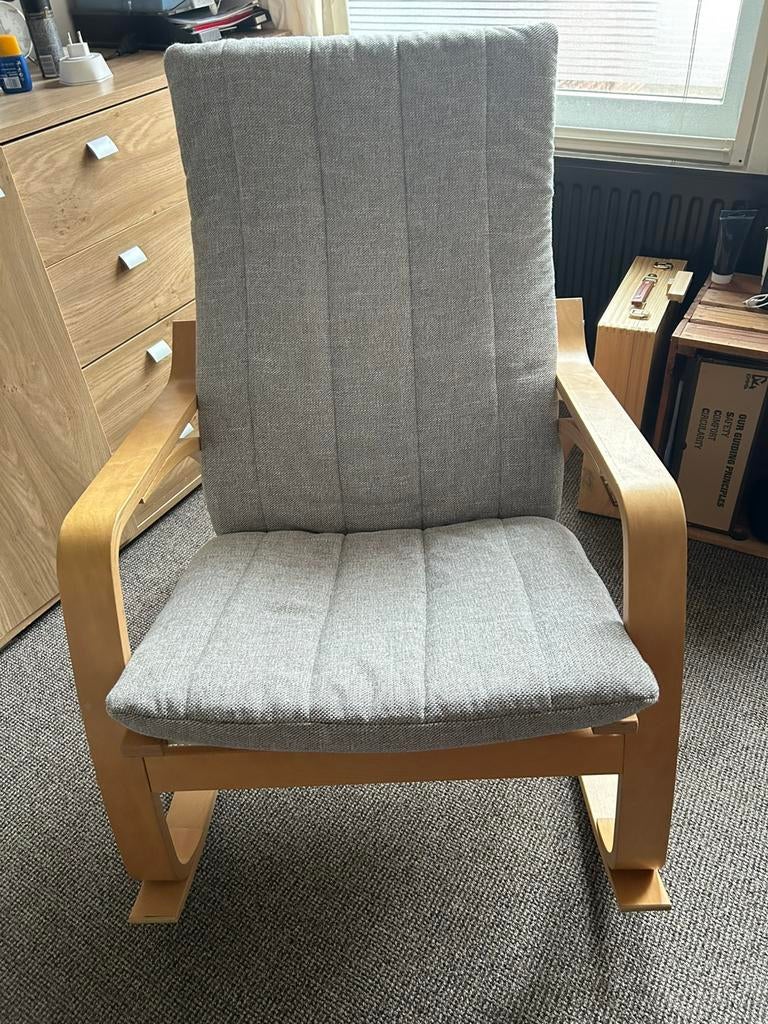 Schommelstoel Ikea, Huis en Inrichting, Ophalen, Zo goed als nieuw, 75 tot 100 cm