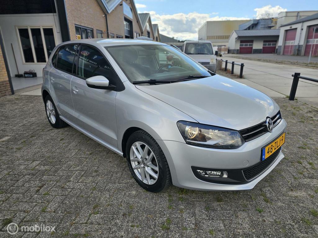 Volkswagen Polo 1.2 TSI BlueMotion Highline LMV CLIMA NIEUWE, Auto's, Volkswagen, Voorwielaandrijving, Euro 5, Stof, Zwart
