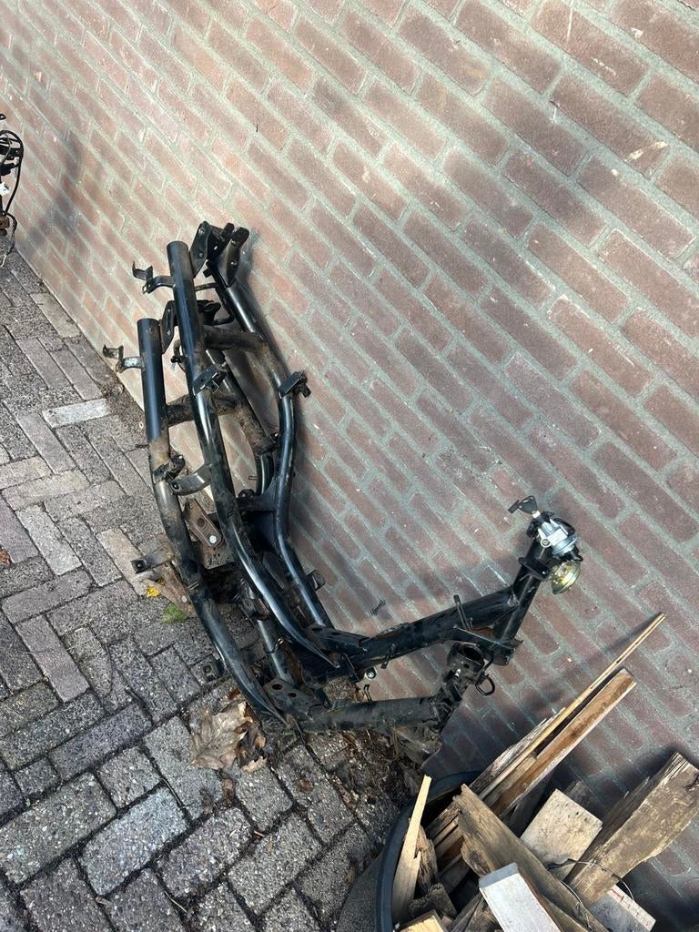 Vivacity frames snor gratis ophalen, Fietsen en Brommers, Snorfietsen en Snorscooters, Ophalen, Zo goed als nieuw, Peugeot