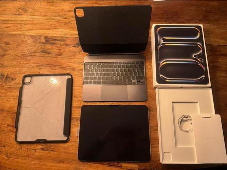Apple iPad Pro 13” M5 512GB (2025) + Magic Keyboard + Case, Computers en Software, Apple iPads, Ophalen, Apple iPad, Zwart, Zo goed als nieuw