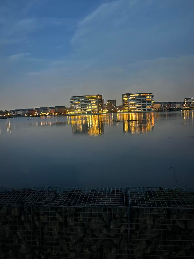 Gezocht een studio in Rotterdam voor 2 pers, Huizen en Kamers